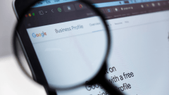 Google, işletme profillerinden sohbet ve arama geçmişini kaldırıyor